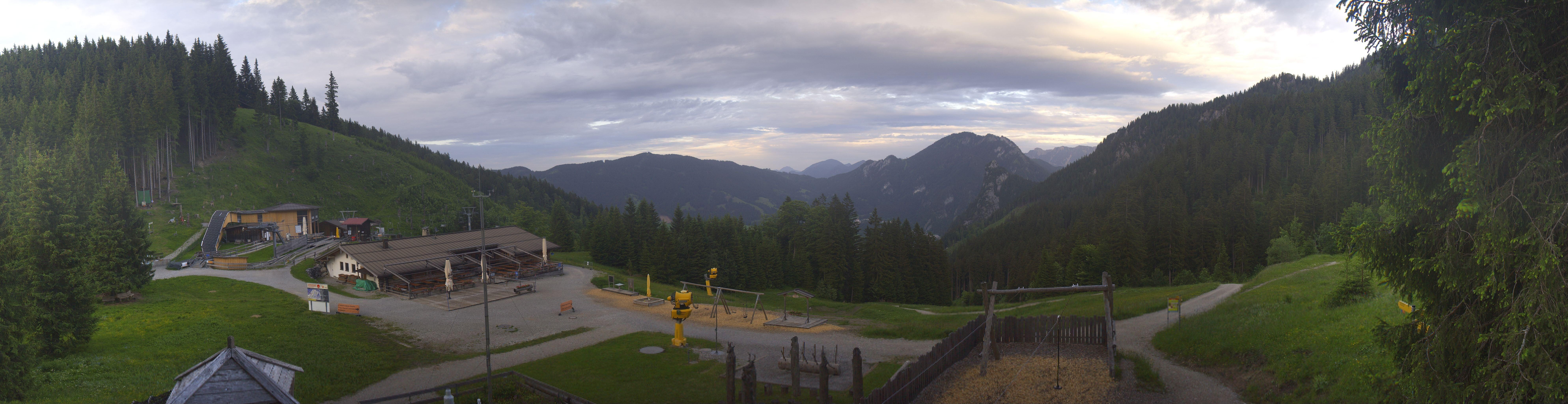 Archived image Webcam Oberammergau - Mountain hut Kolbensattel