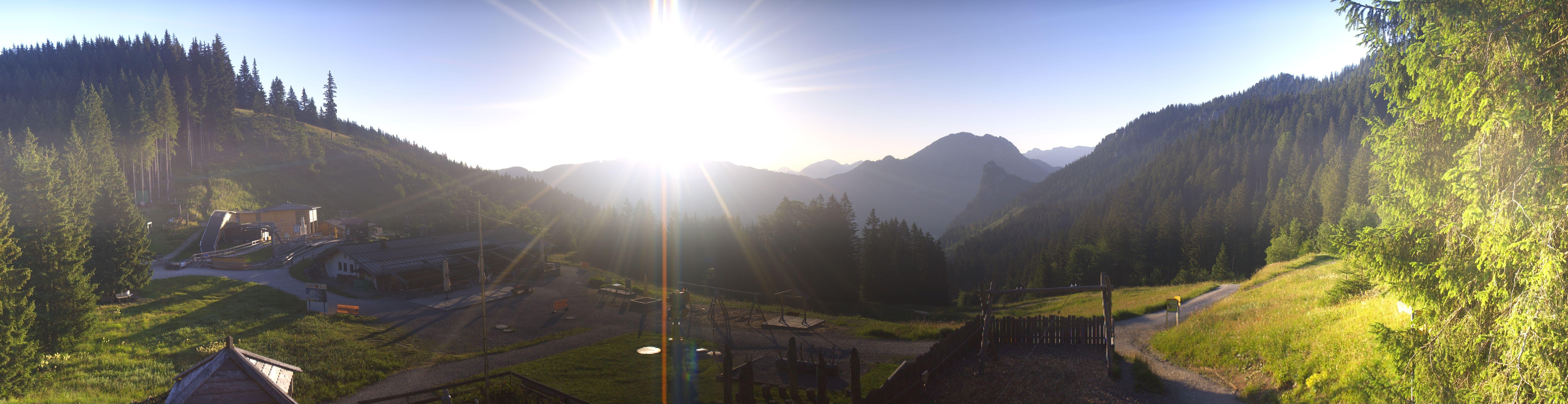 Archived image Webcam Oberammergau - Mountain hut Kolbensattel