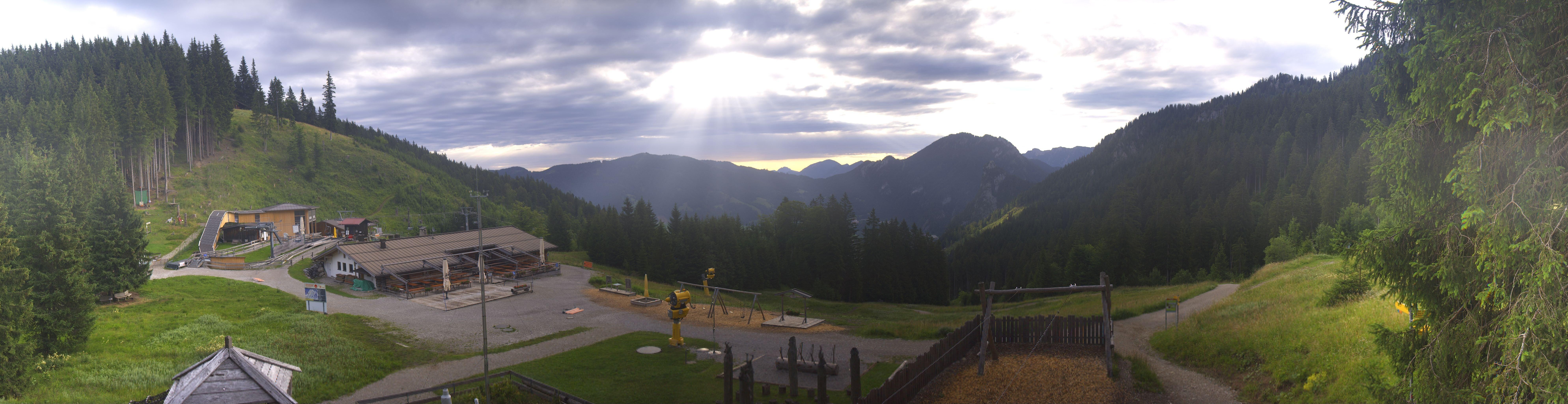 Archived image Webcam Oberammergau - Mountain hut Kolbensattel