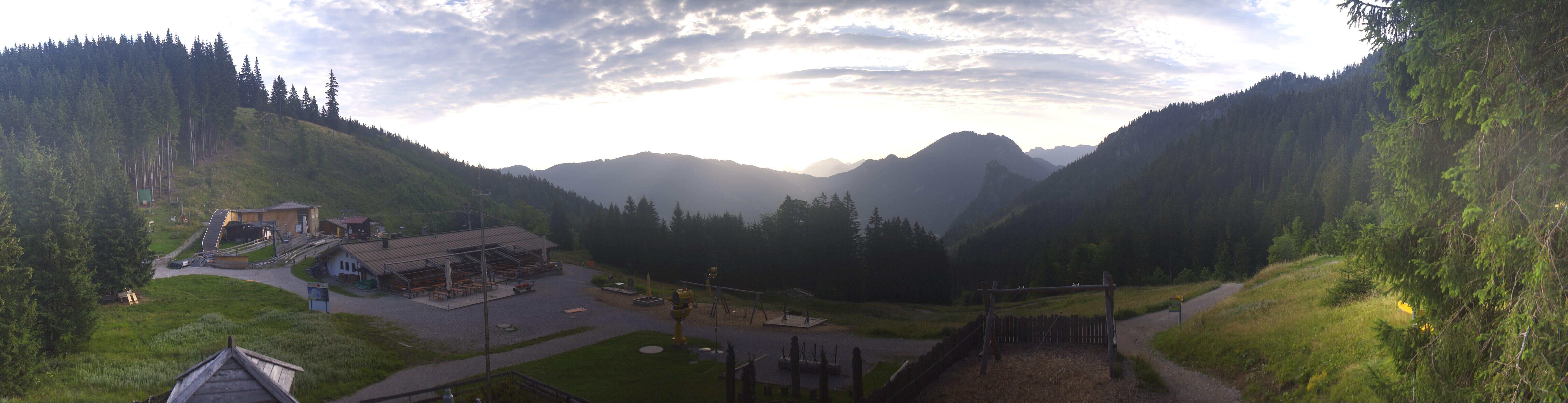 Archived image Webcam Oberammergau - Mountain hut Kolbensattel