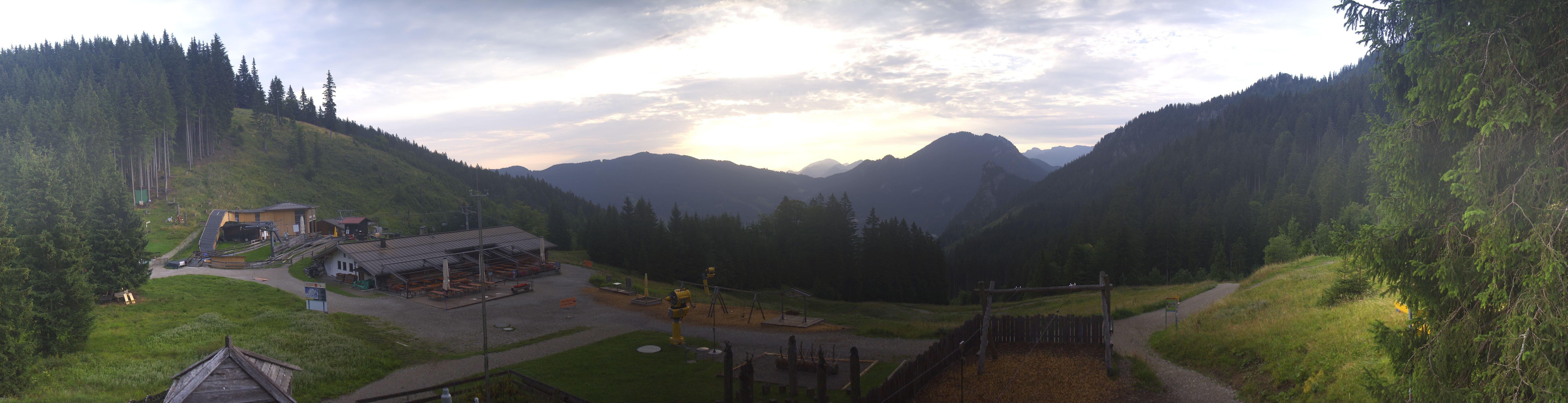 Archived image Webcam Oberammergau - Mountain hut Kolbensattel