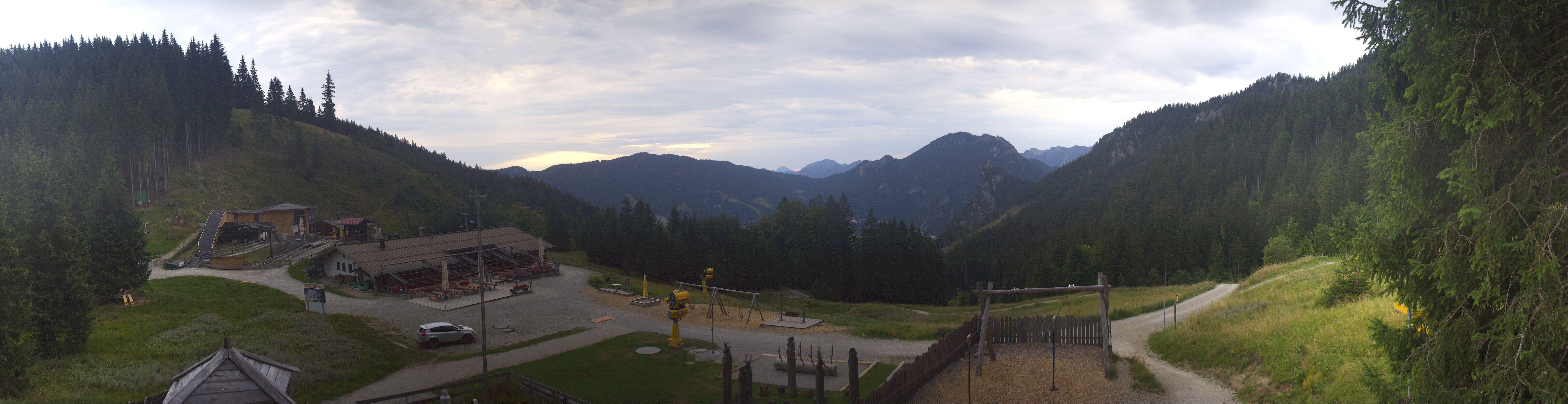 Archived image Webcam Oberammergau - Mountain hut Kolbensattel