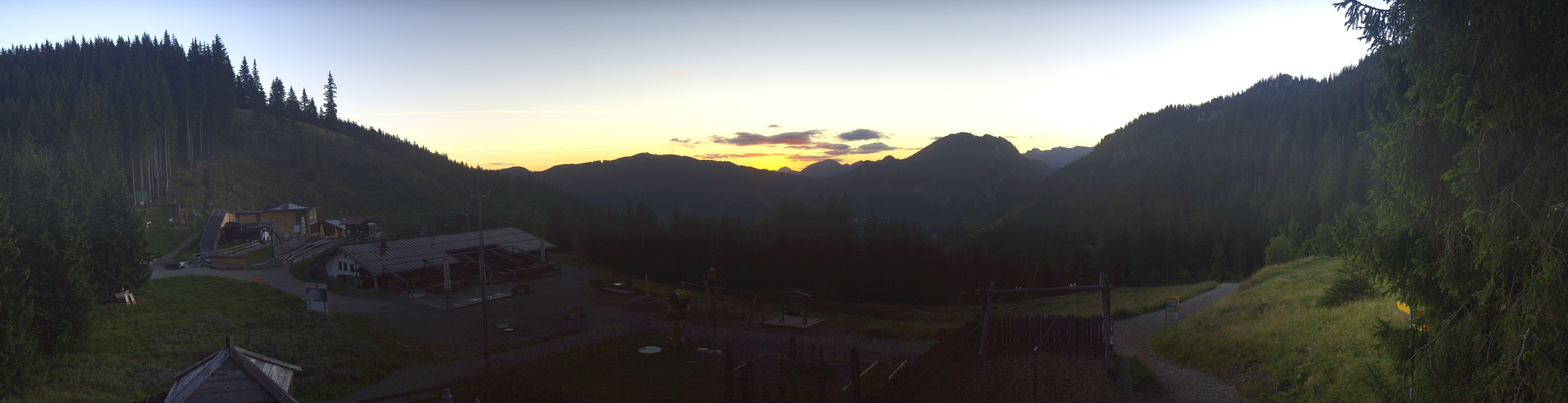 Archived image Webcam Oberammergau - Mountain hut Kolbensattel