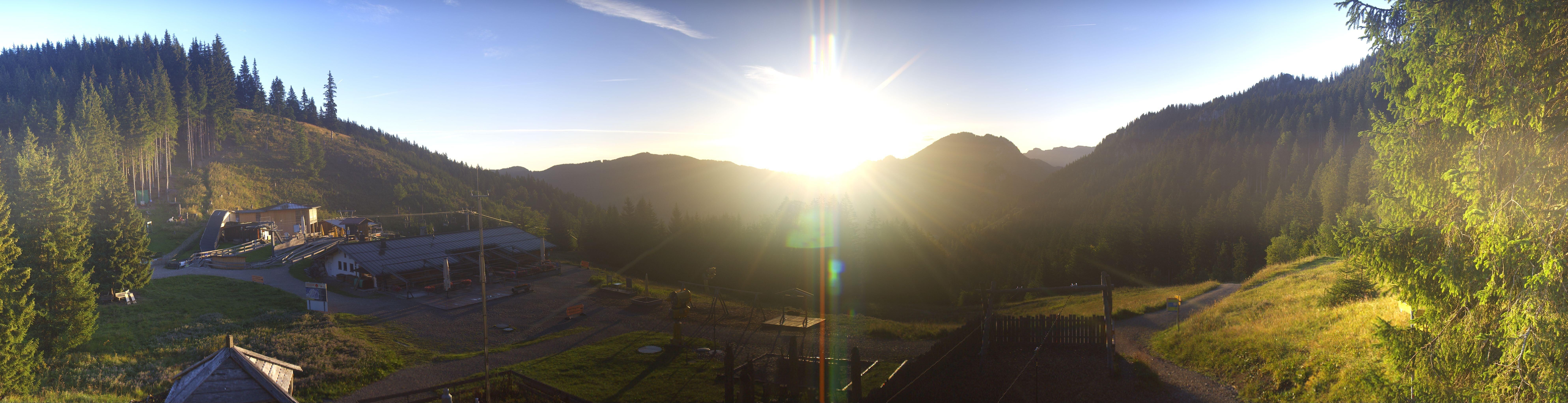 Archived image Webcam Oberammergau - Mountain hut Kolbensattel