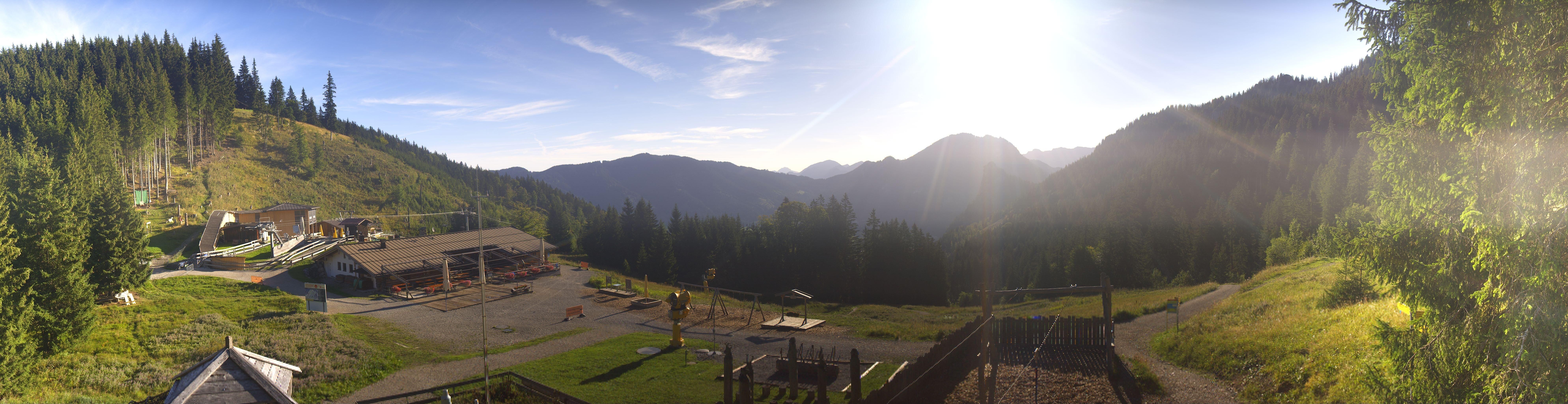 Archived image Webcam Oberammergau - Mountain hut Kolbensattel