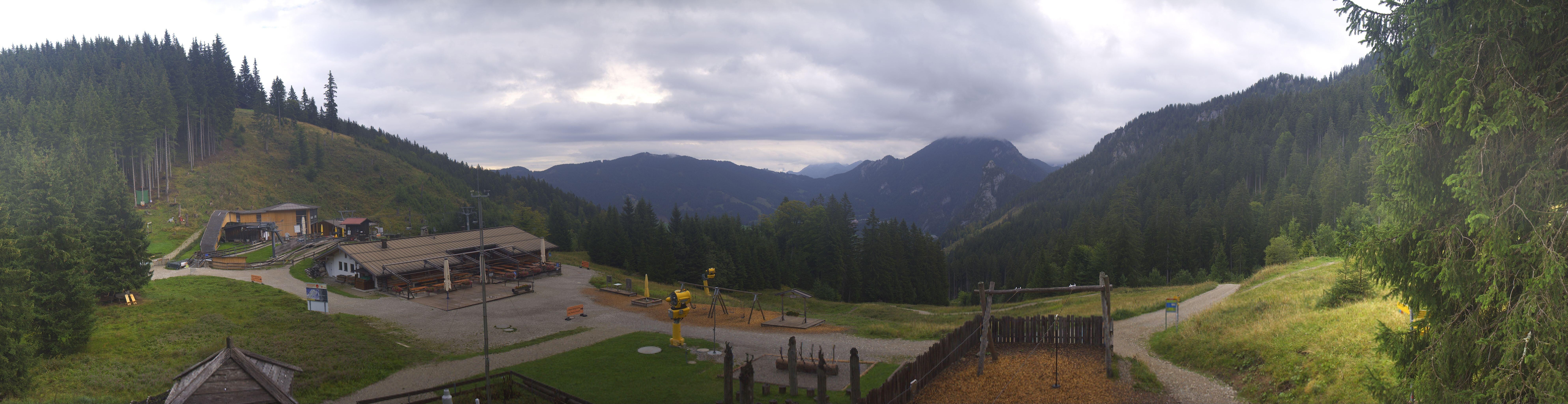 Archived image Webcam Oberammergau - Mountain hut Kolbensattel