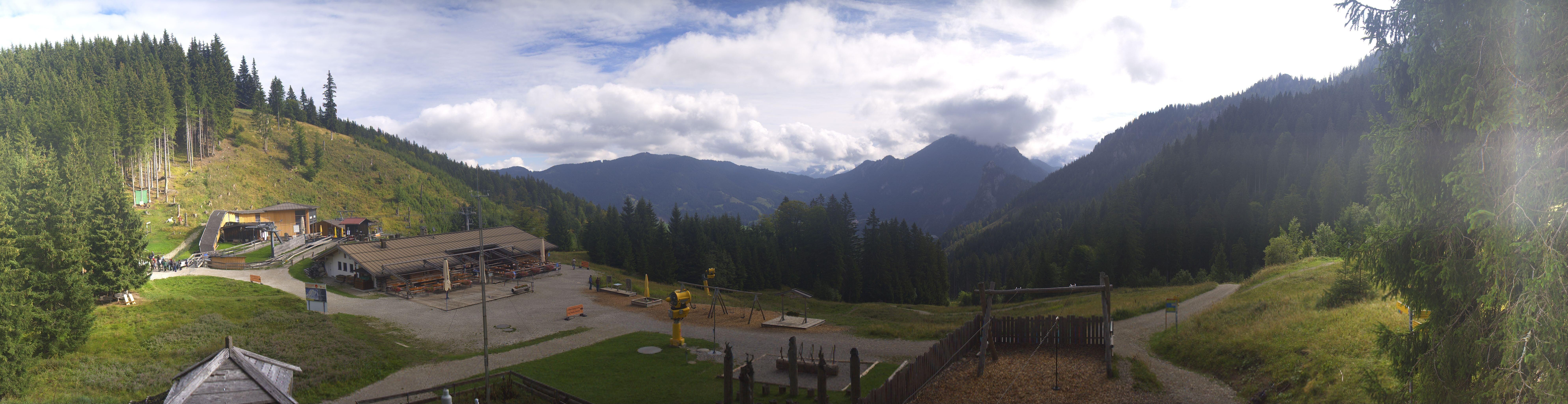 Archived image Webcam Oberammergau - Mountain hut Kolbensattel