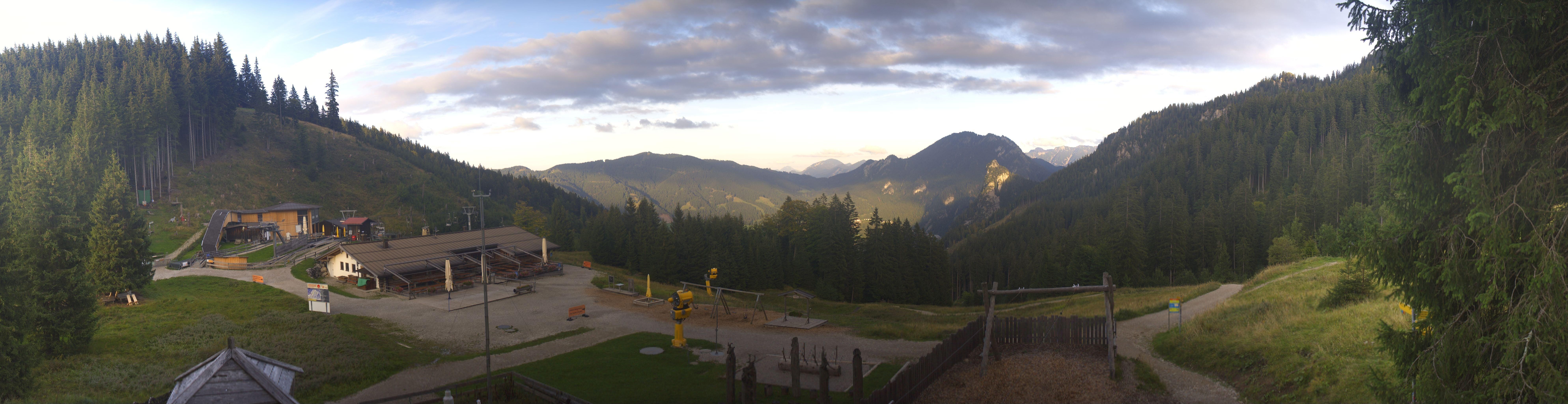 Archived image Webcam Oberammergau - Mountain hut Kolbensattel