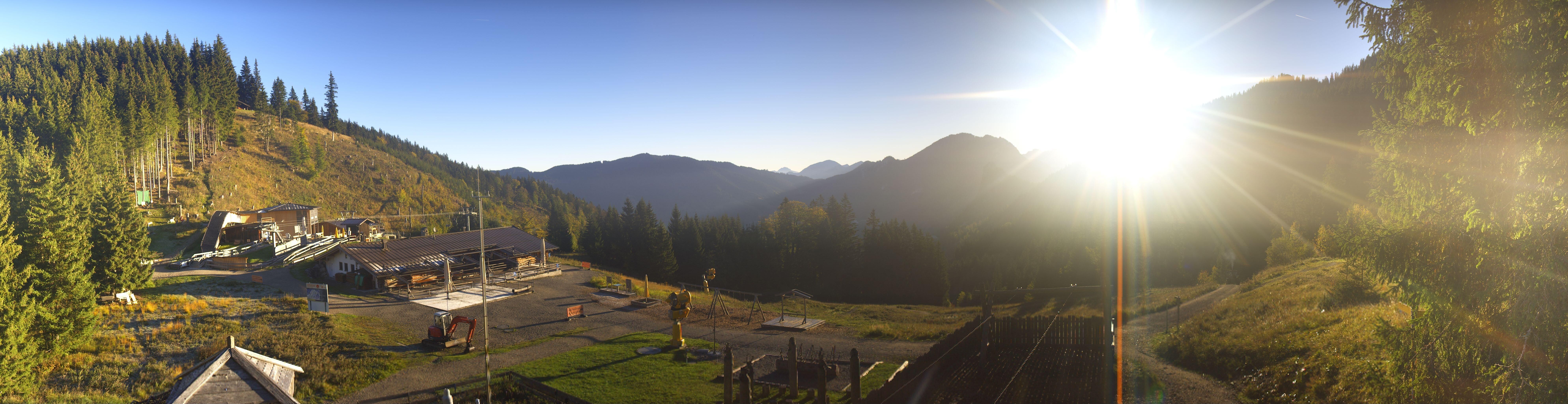 Archived image Webcam Oberammergau - Mountain hut Kolbensattel