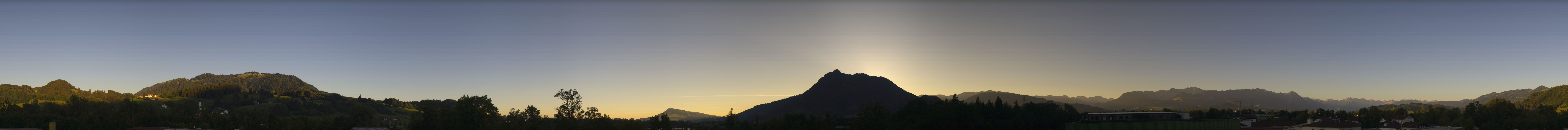 Archived image Webcam Sonthofen: Mountain panorama