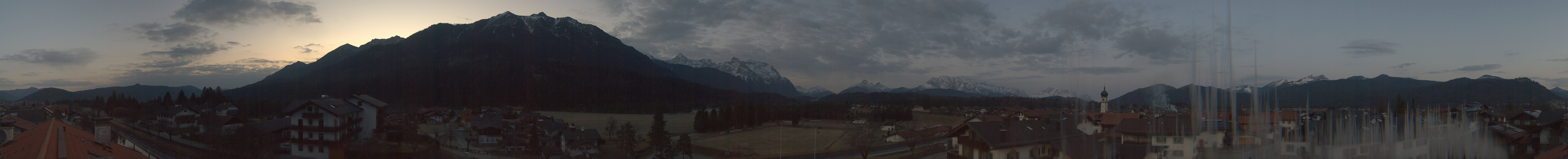 Archiv Foto Webcam Krün: Tourist-Information