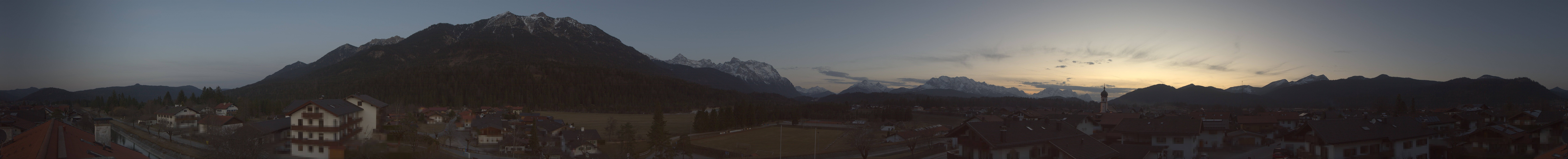 Archiv Foto Webcam Krün: Tourist-Information