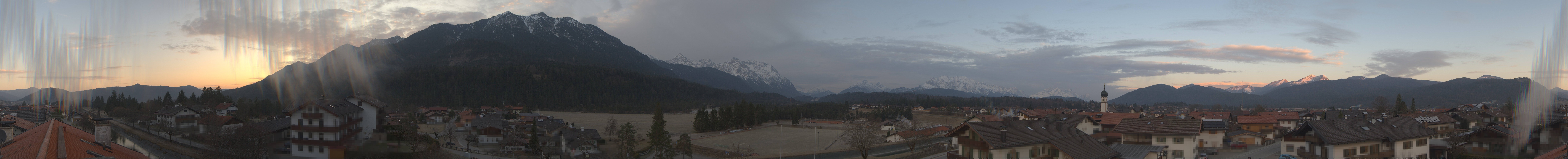 Archiv Foto Webcam Krün: Tourist-Information