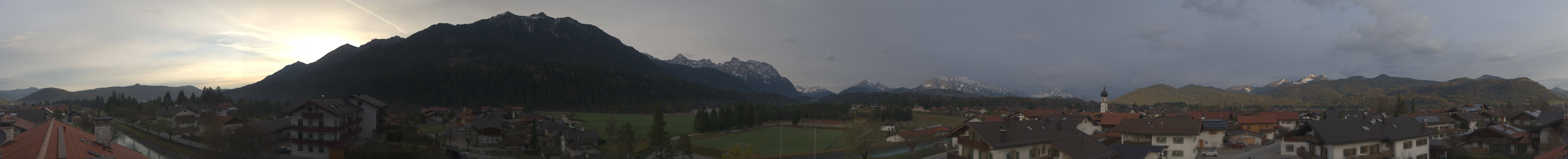 Archiv Foto Webcam Krün: Tourist-Information