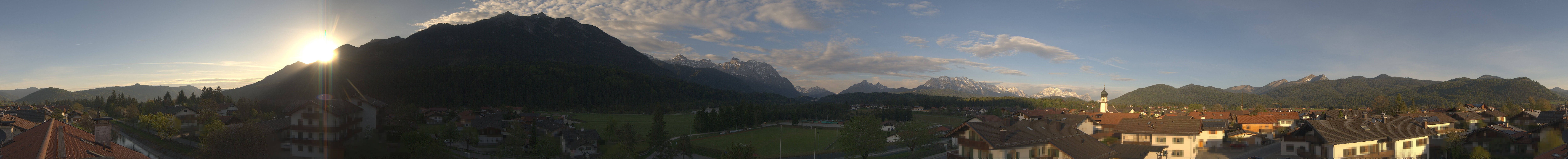 Archiv Foto Webcam Krün: Tourist-Information