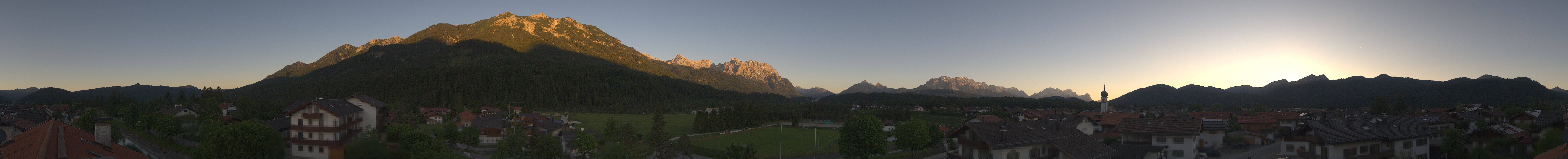 Archiv Foto Webcam Krün: Tourist-Information