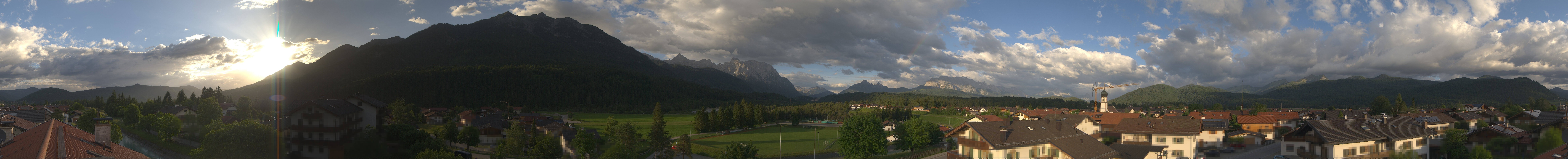 Archiv Foto Webcam Krün: Tourist-Information