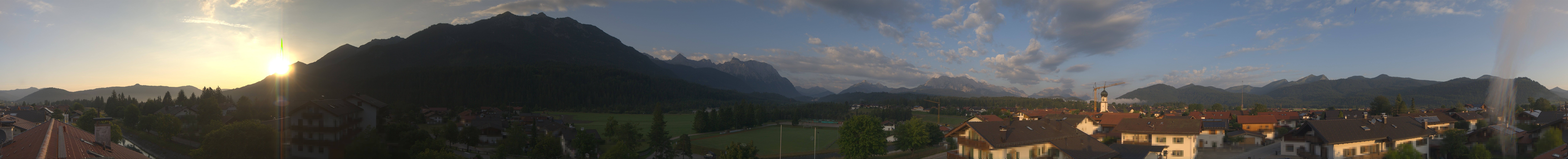 Archiv Foto Webcam Krün: Tourist-Information