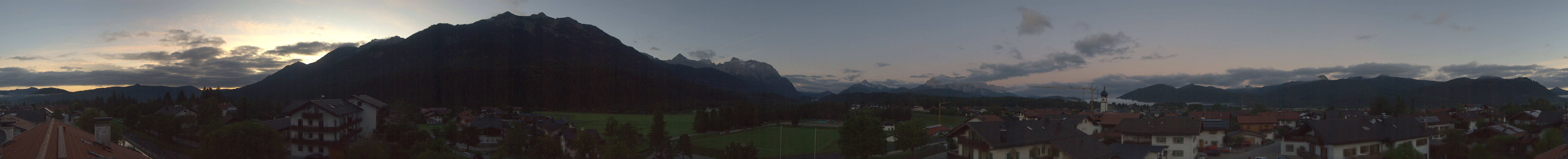 Archiv Foto Webcam Krün: Tourist-Information