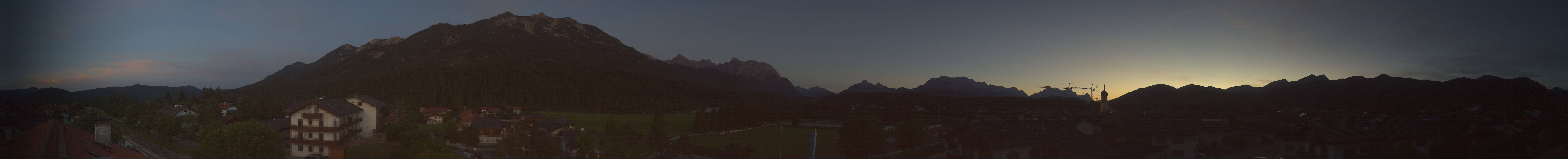 Archiv Foto Webcam Krün: Tourist-Information