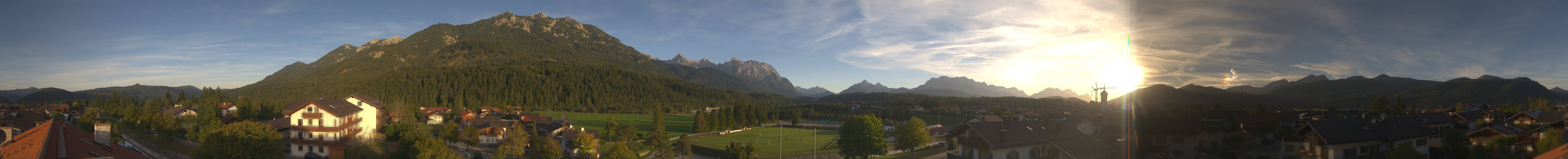 Archiv Foto Webcam Krün: Tourist-Information