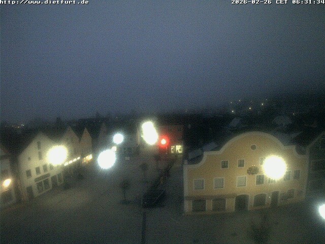 Archived image Webcam View over Dietfurt market square