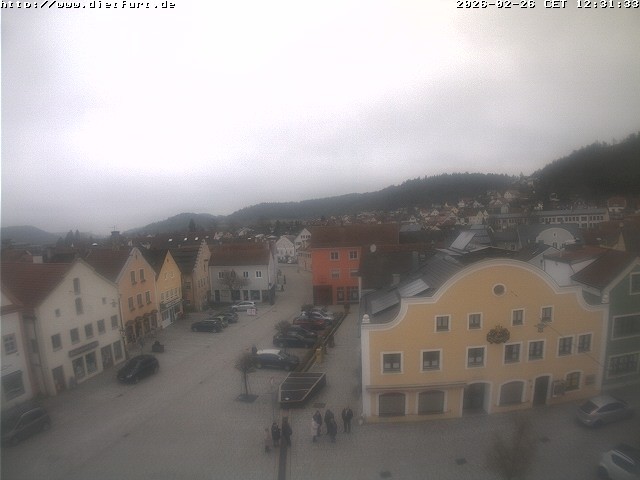 Archived image Webcam View over Dietfurt market square