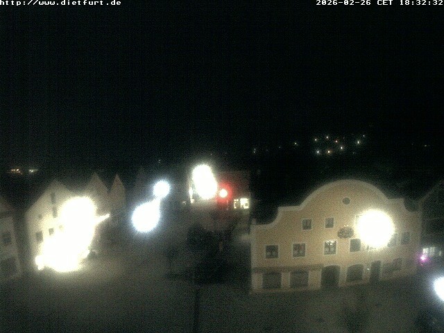 Archived image Webcam View over Dietfurt market square