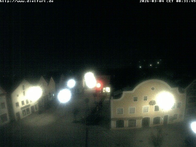 Archived image Webcam View over Dietfurt market square
