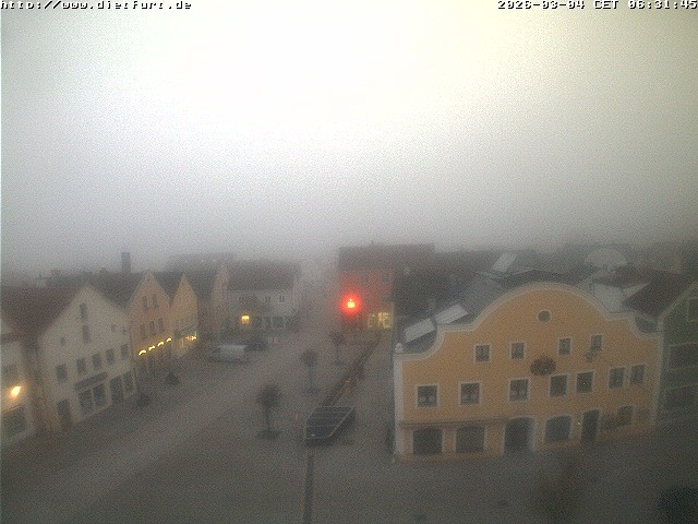 Archived image Webcam View over Dietfurt market square