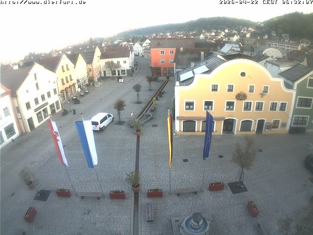 Archived image Webcam View over Dietfurt market square