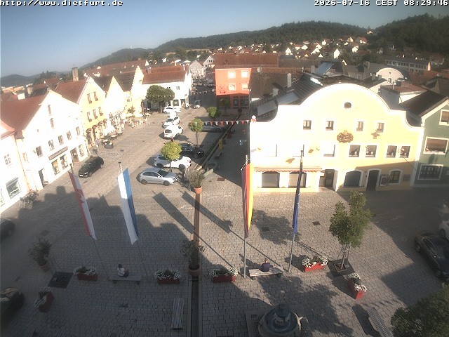 Archived image Webcam View over Dietfurt market square