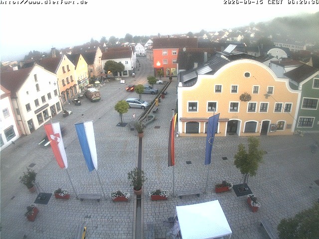 Archived image Webcam View over Dietfurt market square