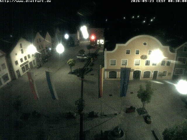 Archived image Webcam View over Dietfurt market square