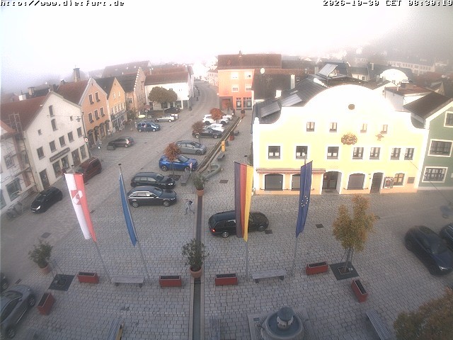 Archived image Webcam View over Dietfurt market square