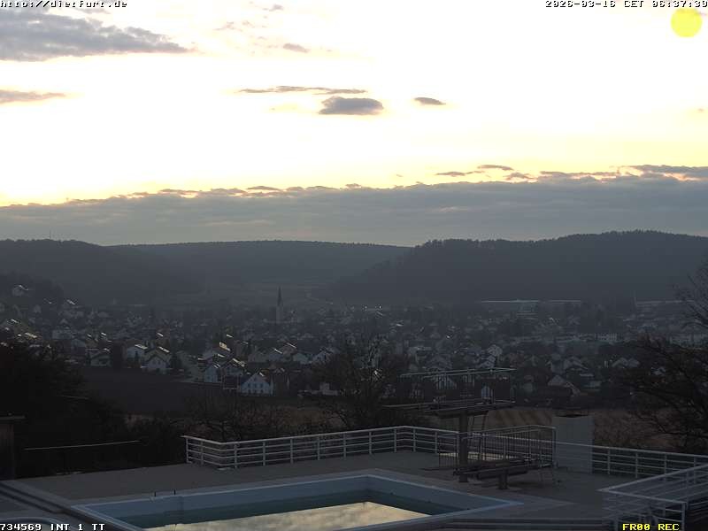 Archived image Webcam View over Dietfurt, Panorama pool