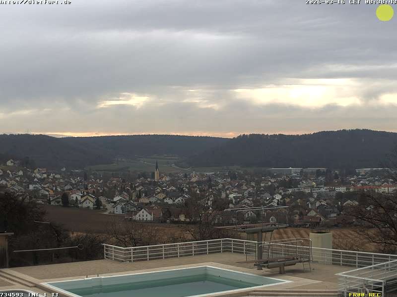 Archived image Webcam View over Dietfurt, Panorama pool