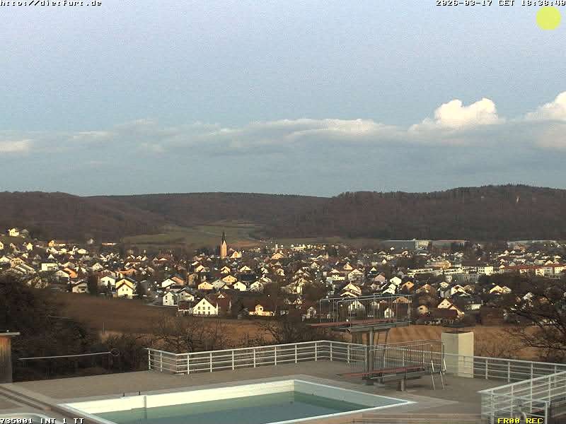Archived image Webcam View over Dietfurt, Panorama pool