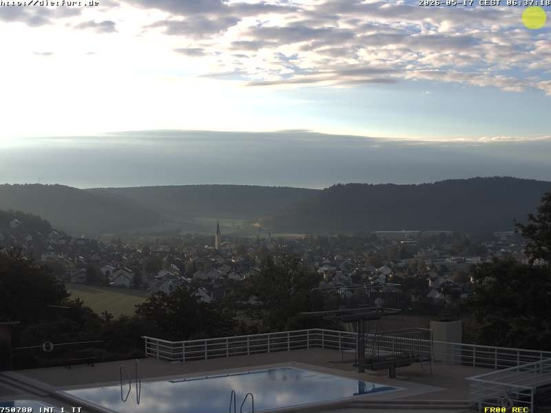 Archived image Webcam View over Dietfurt, Panorama pool