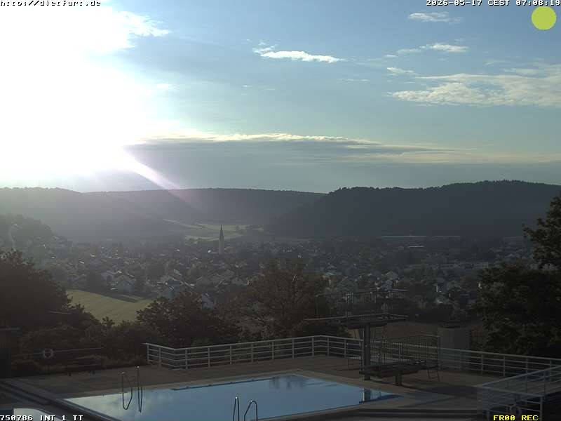 Archived image Webcam View over Dietfurt, Panorama pool