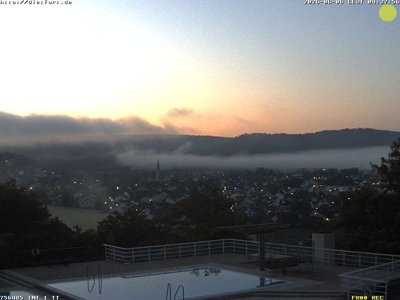 Archived image Webcam View over Dietfurt, Panorama pool