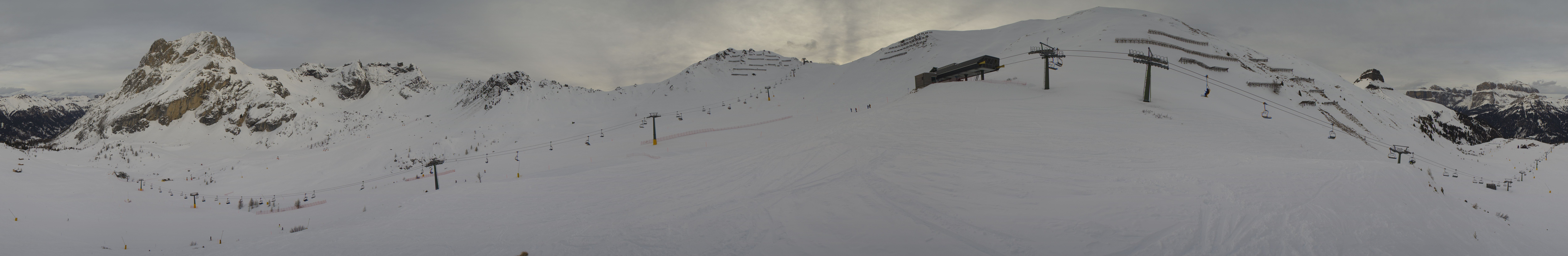 Archiv Foto Webcam Panorama Canazei - Ciampac, Fassatal