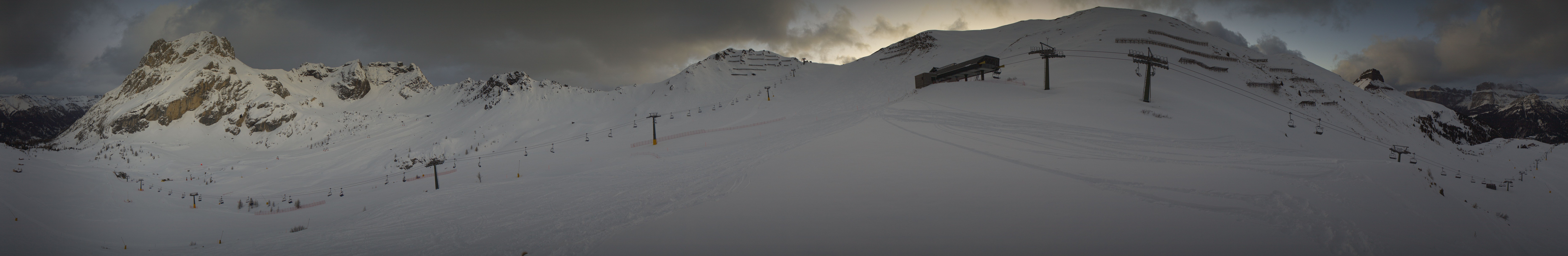 Archiv Foto Webcam Panorama Canazei - Ciampac, Fassatal