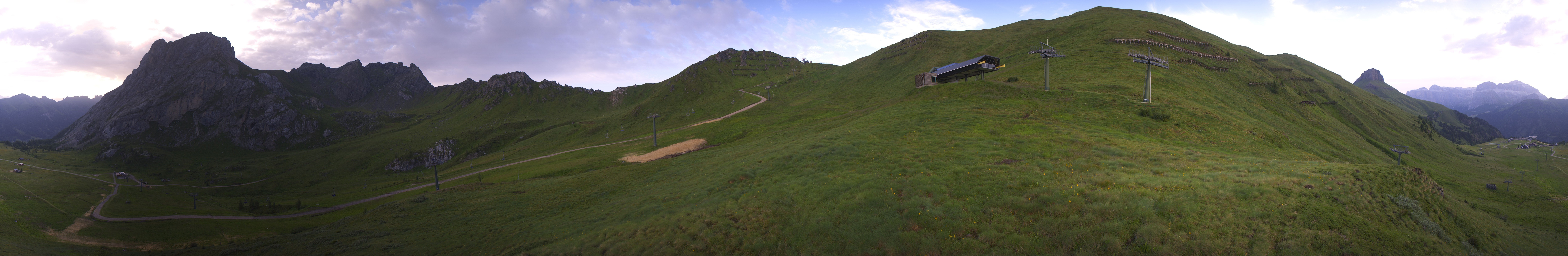 Archiv Foto Webcam Panorama Canazei - Ciampac, Fassatal