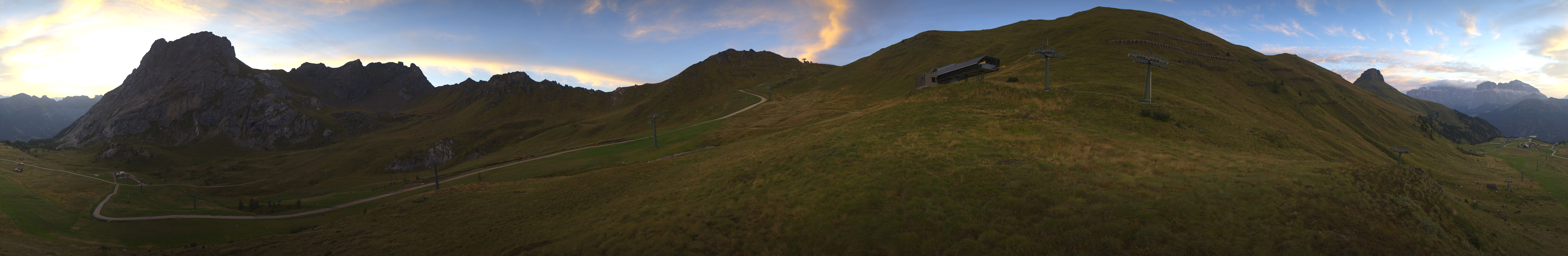 Archiv Foto Webcam Panorama Canazei - Ciampac, Fassatal