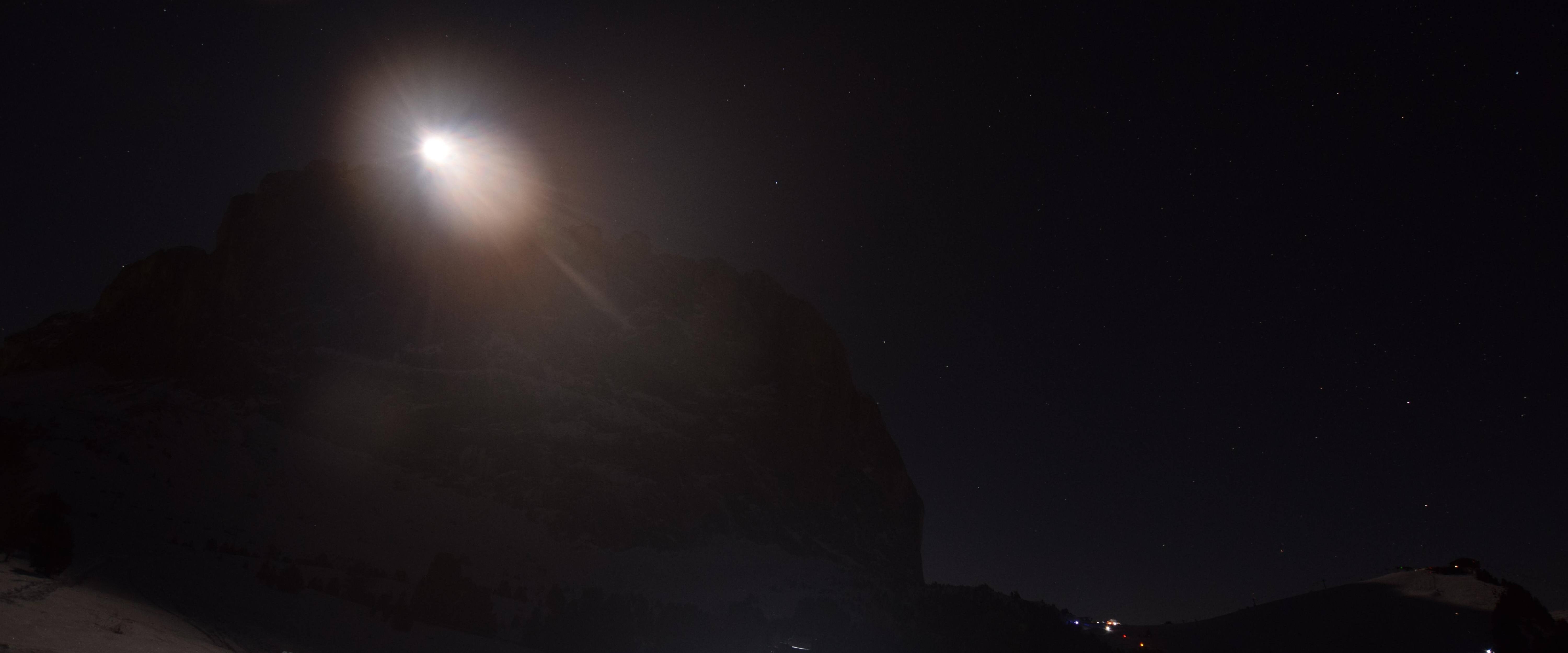 Archiv Foto Webcam Gipfel Langkofel, Berghotel Piz Seteur