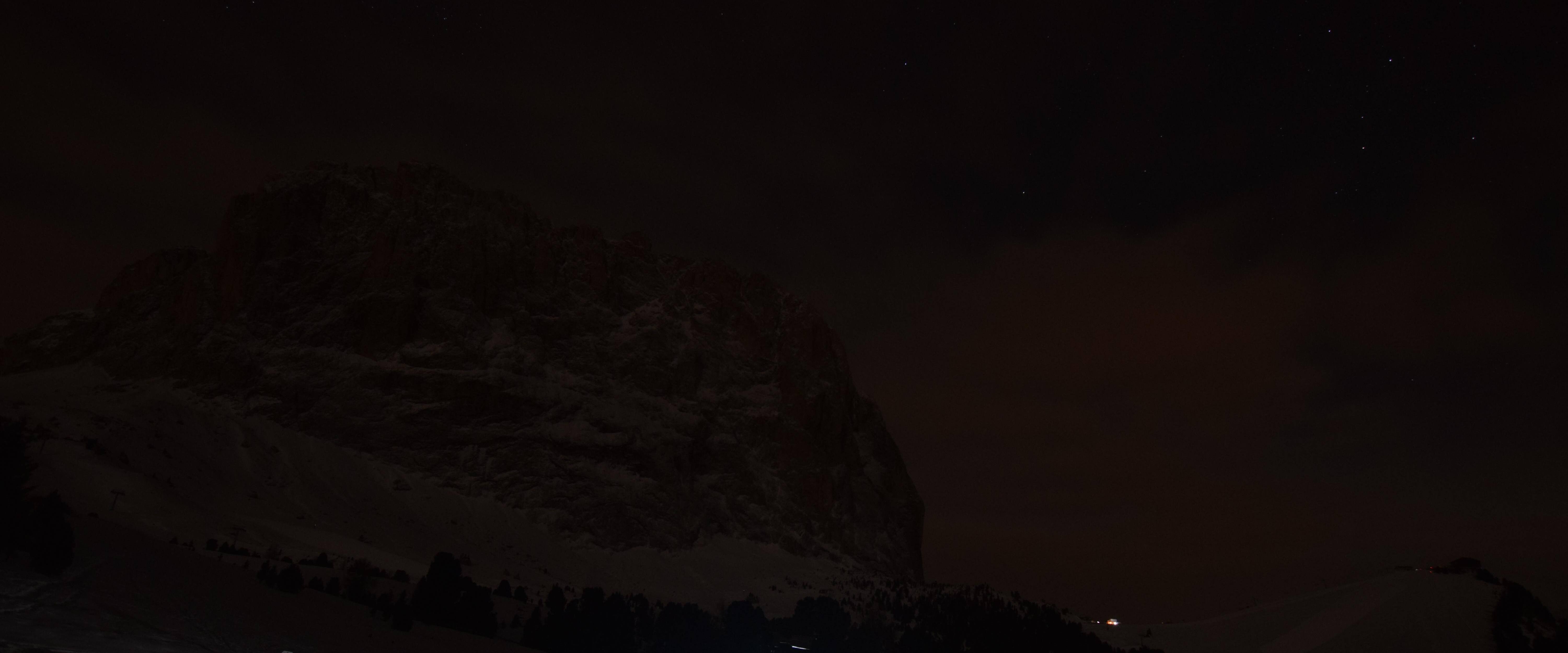 Archiv Foto Webcam Gipfel Langkofel, Berghotel Piz Seteur