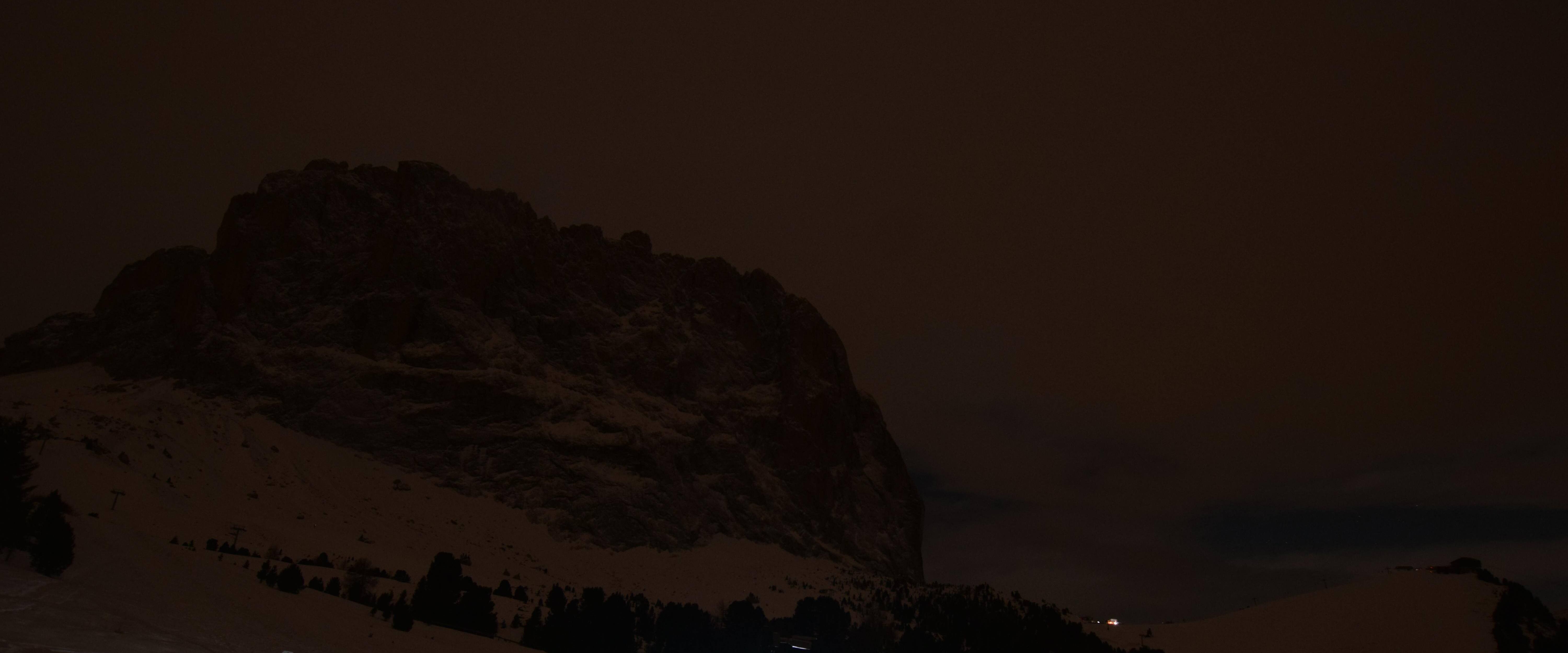 Archiv Foto Webcam Gipfel Langkofel, Berghotel Piz Seteur