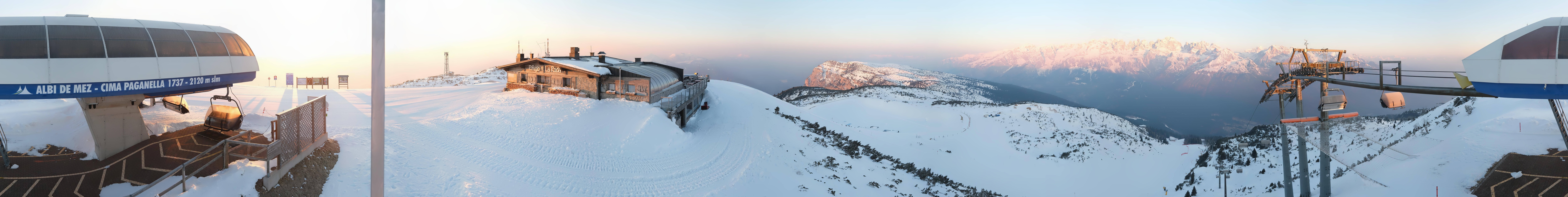 Archiv Foto Webcam Paganella Bergpanorama