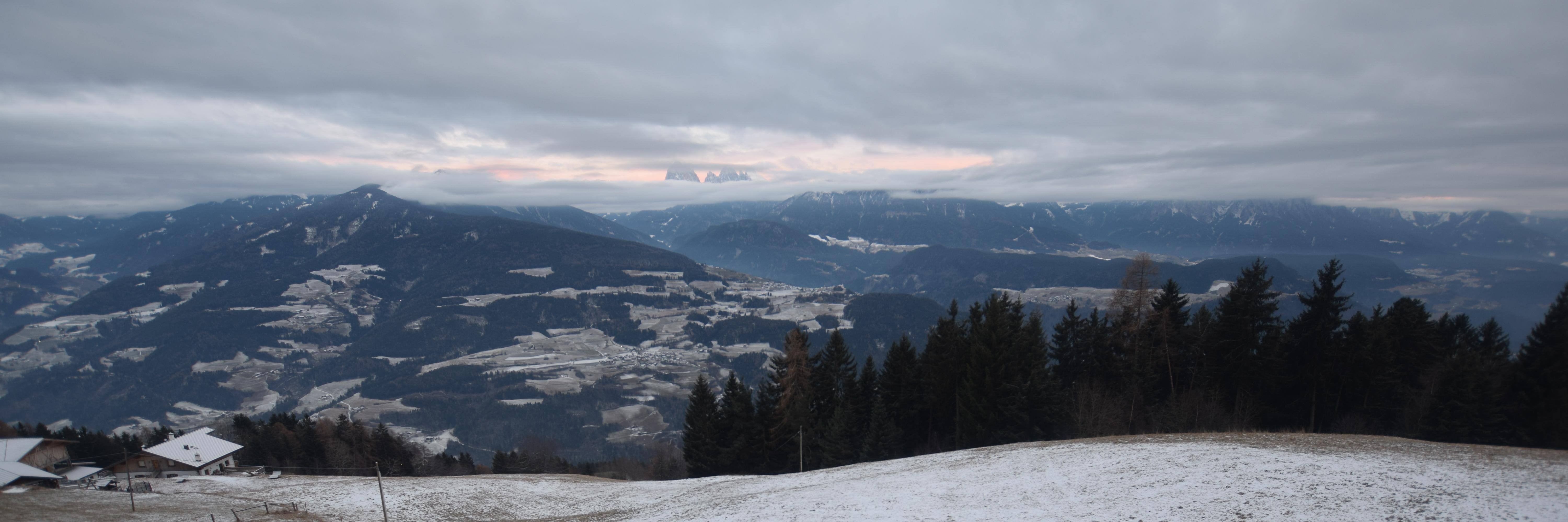Archiv Foto Webcam Panoramablick Dolomiten